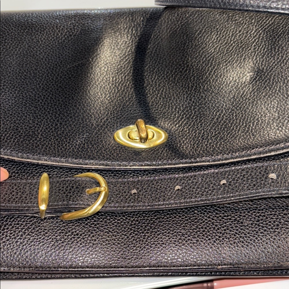 Vintage Coach black leather shoulder or cross body bag - Picture 10 of 12